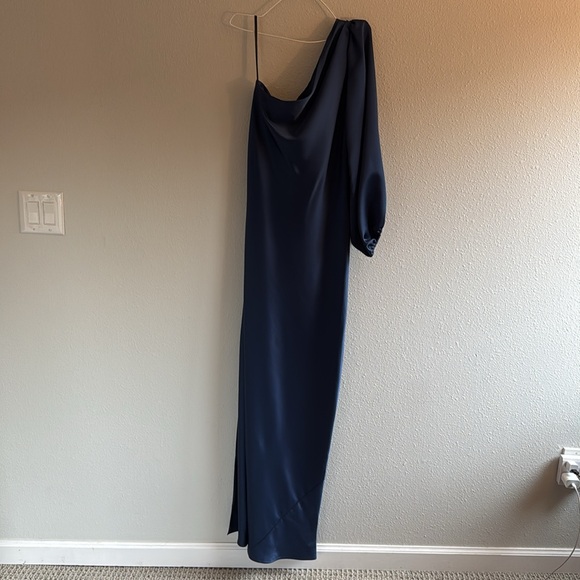 ONE-SHOULDER PUFF SLEEVE MAXI BIAS DRESS w SIDE SLIT IN MIDNIGHT NAVY - Picture 3 of 6